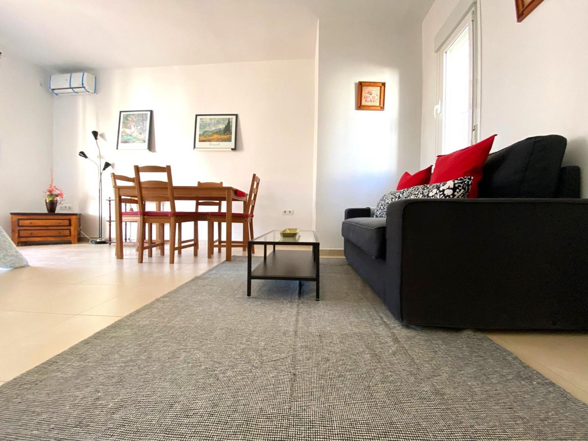 Ferienwohnung Casa Parras Basilica Sevilla Exterior foto