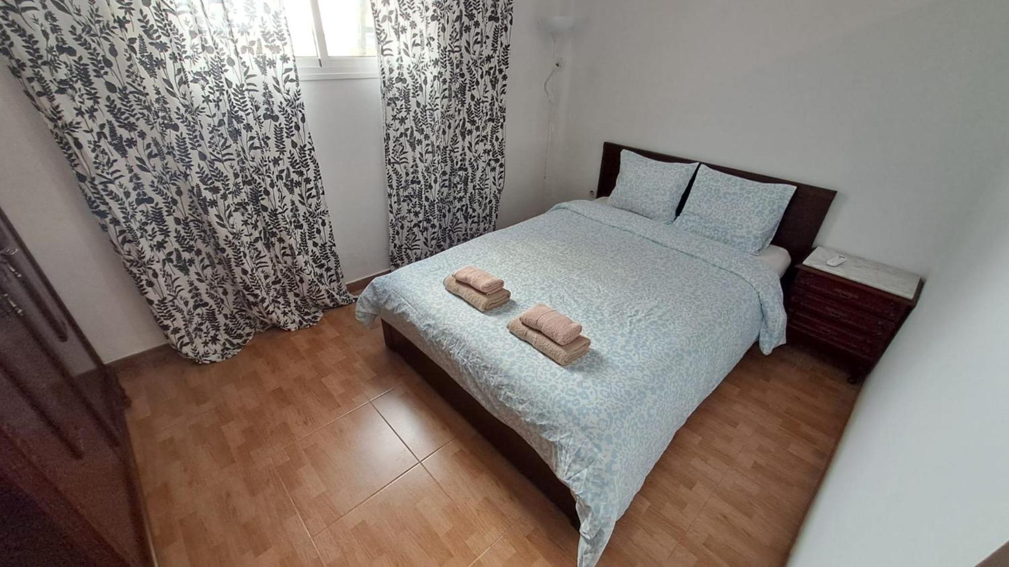 Ferienwohnung Casa Parras Basilica Sevilla Exterior foto